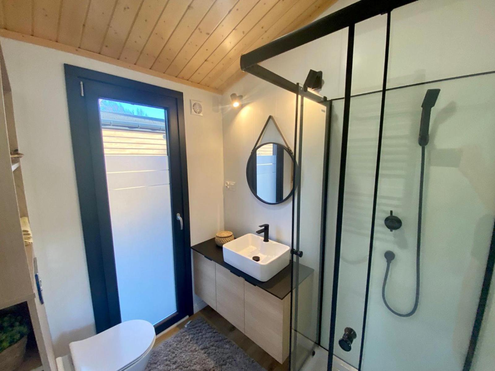 Beztroska Zatoka - Osrodek Wypoczynkowy Jacuzzi & Sauna Polajewo ภายนอก รูปภาพ